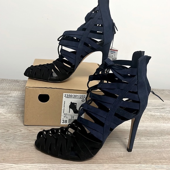 Zara Shoes - NWT Zara Lace Up Heels Size 7.5